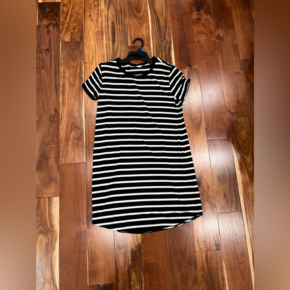 T-SHIRT DRESS🩶